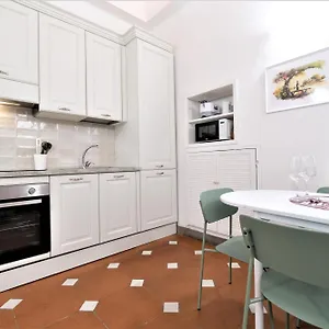 Apartment Wine Ribolla, Florence